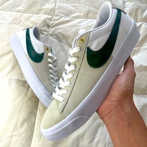 Size 12 Men’s Nike SB Zoom Blazer Low ‘Fir’